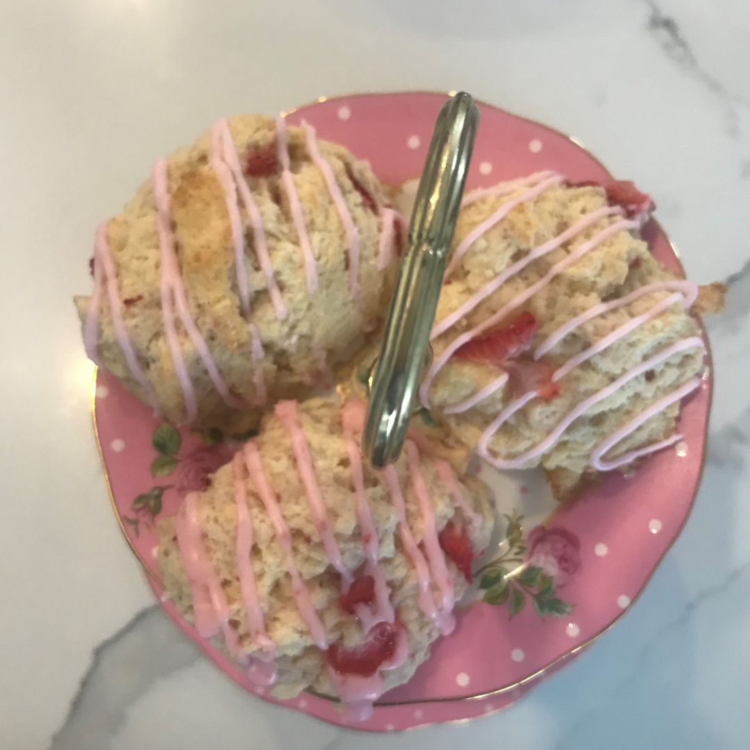 Bite-Sized Scones With Devonshire Cream - 1.5 Dozen